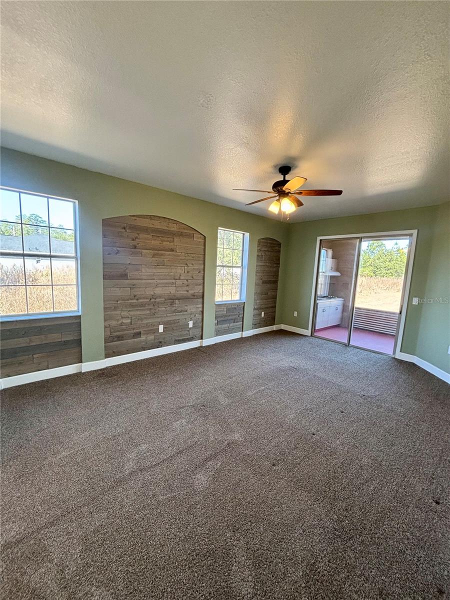 MARION OAKS UN 07 - Residential Lease