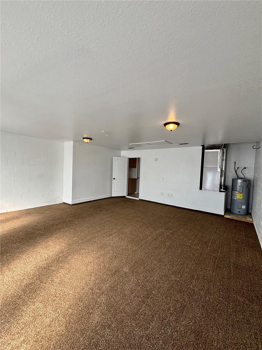 MARION OAKS UN 07 - Residential Lease