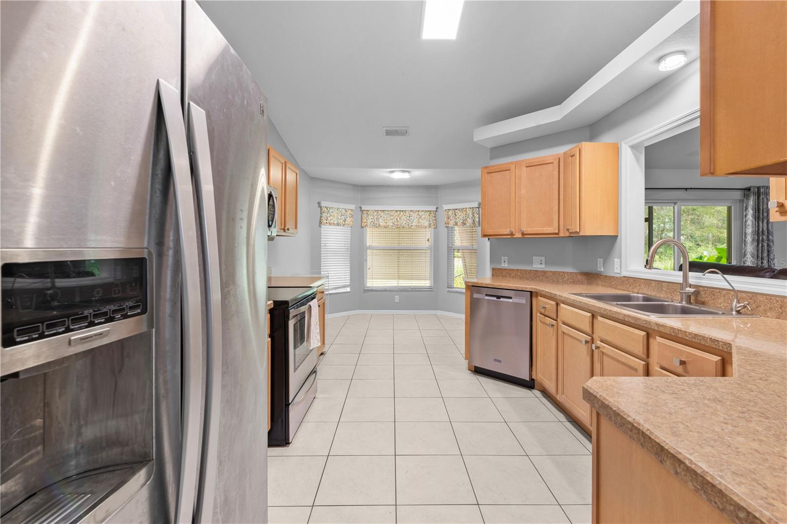 ROYAL OAKS ESTATE - Residential