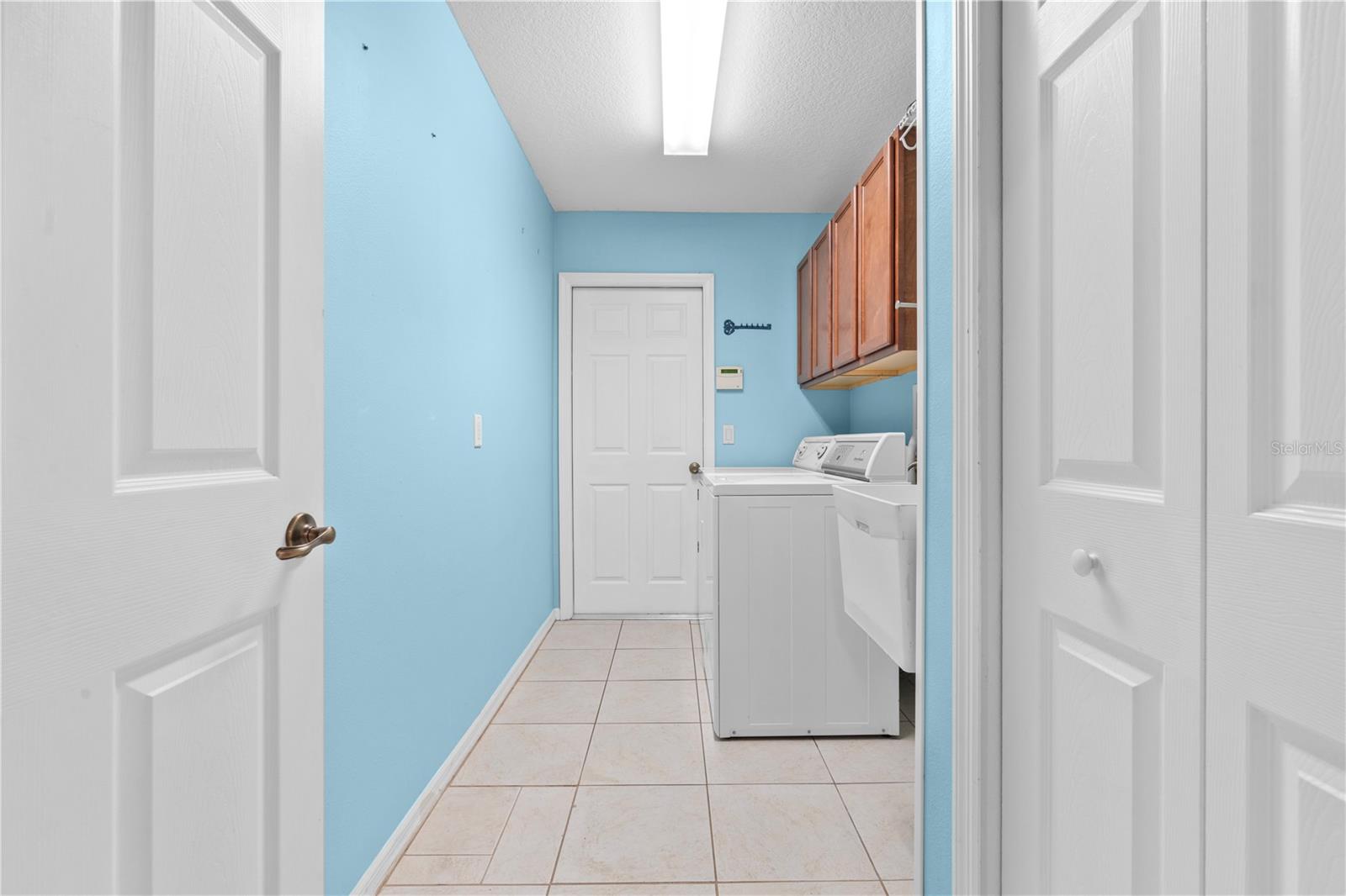 ROYAL OAKS ESTATE - Residential