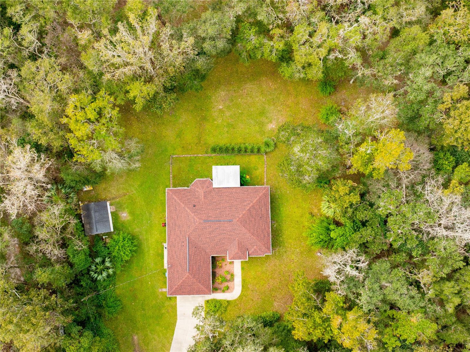 ROYAL OAKS ESTATE - Residential