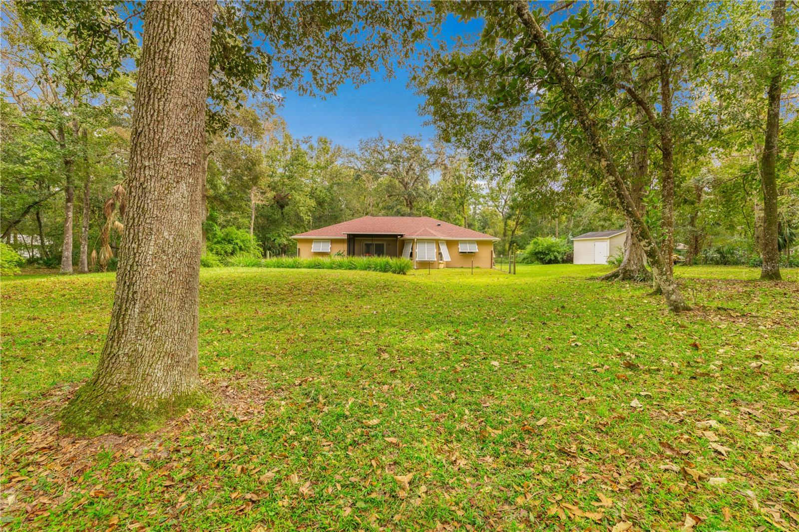 ROYAL OAKS ESTATE - Residential