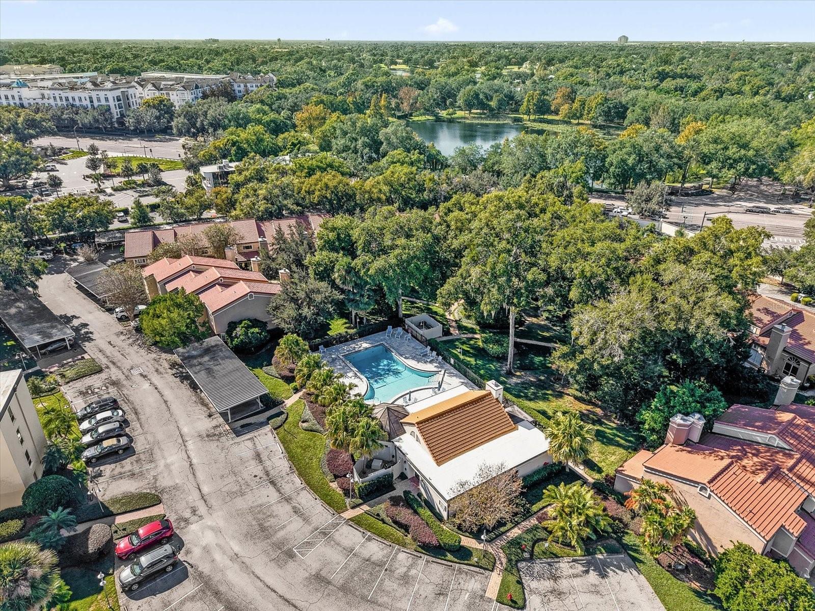 MOORINGS ON LAKE MAITLAND CONDO BLDG 03 - Residential