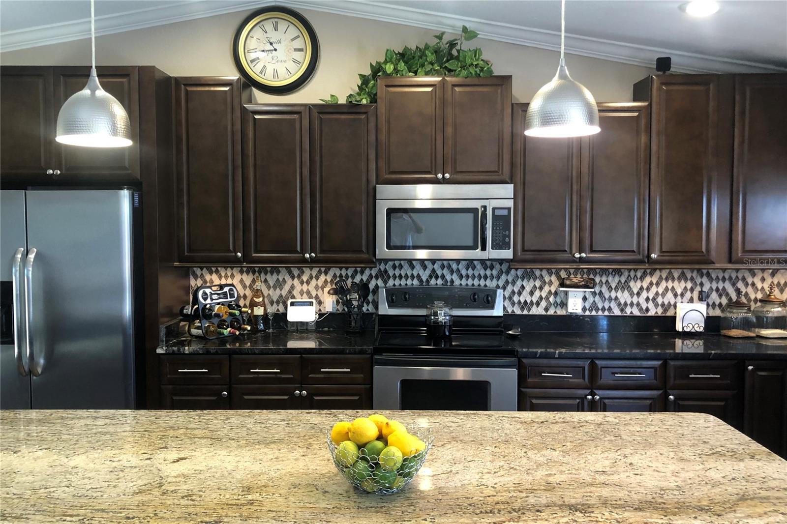SPRING HILL - Residential Lease