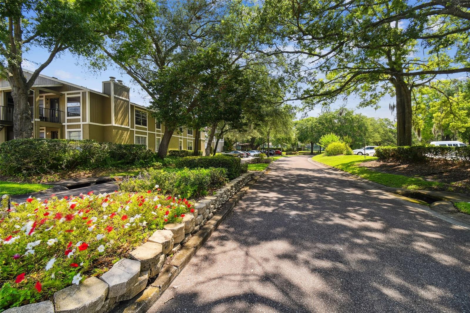 4208 WINDING MOSS TRAIL 102