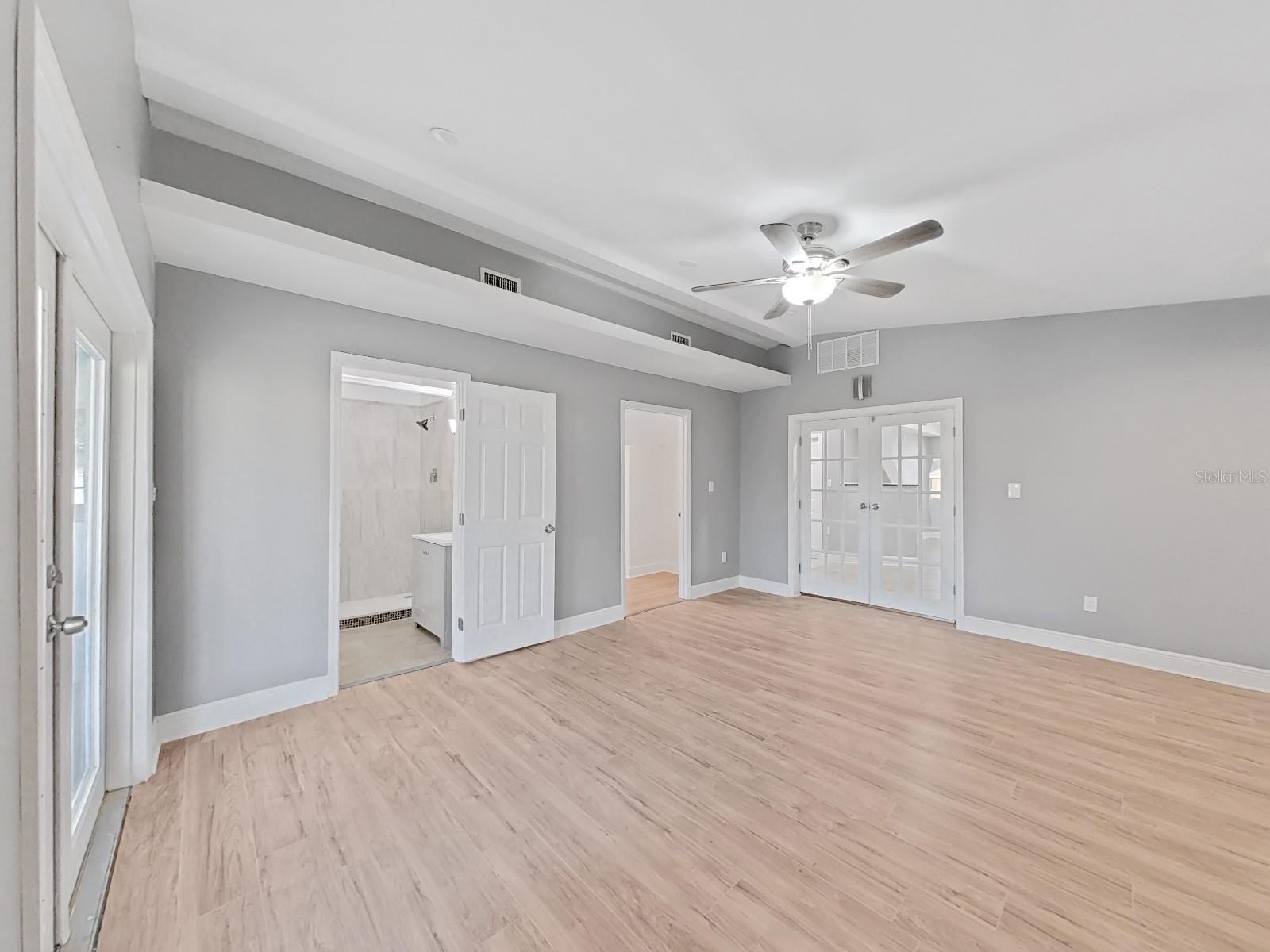 TOWNN COUNTRY PARK UN 03 - Residential