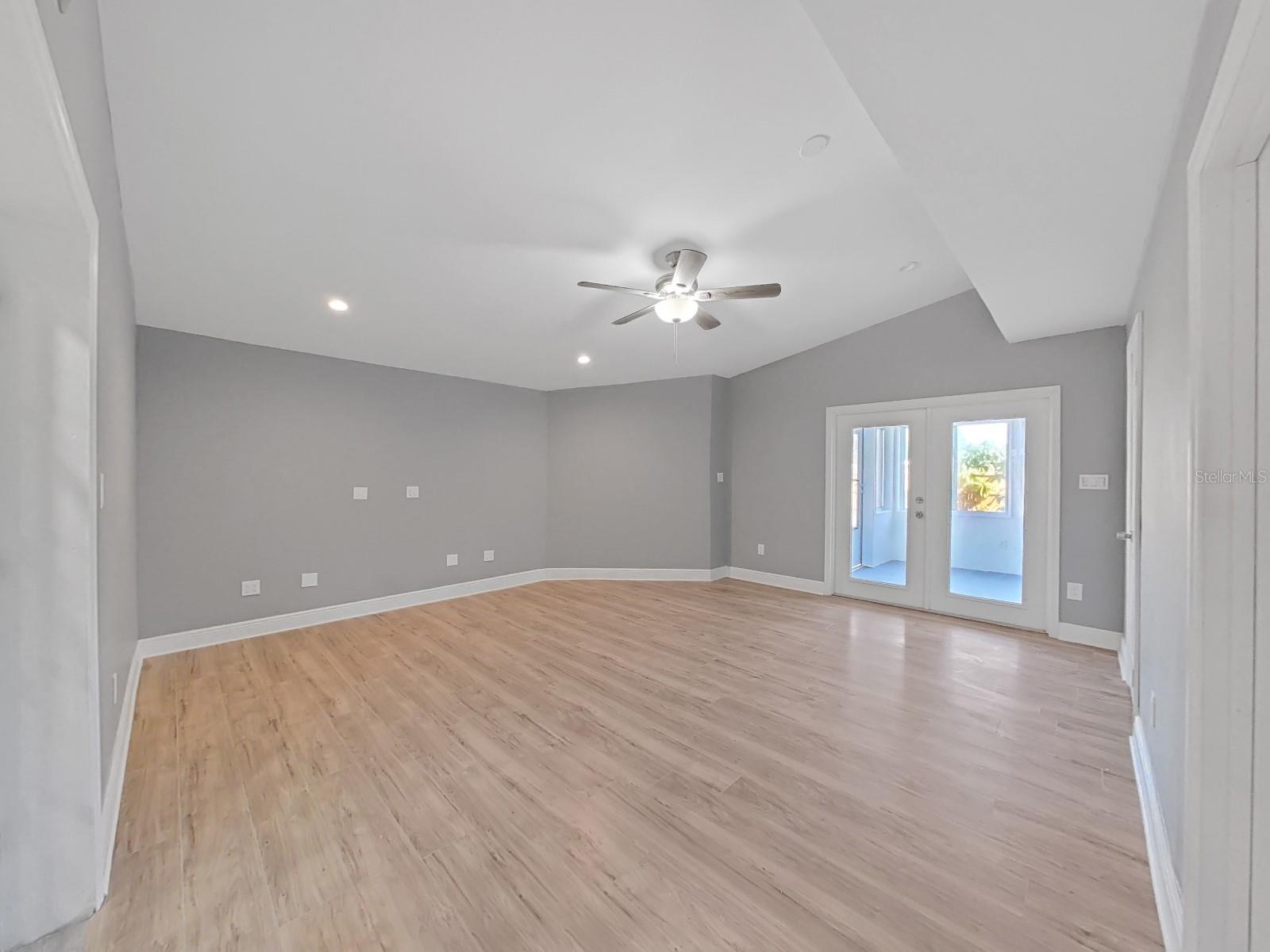 TOWNN COUNTRY PARK UN 03 - Residential