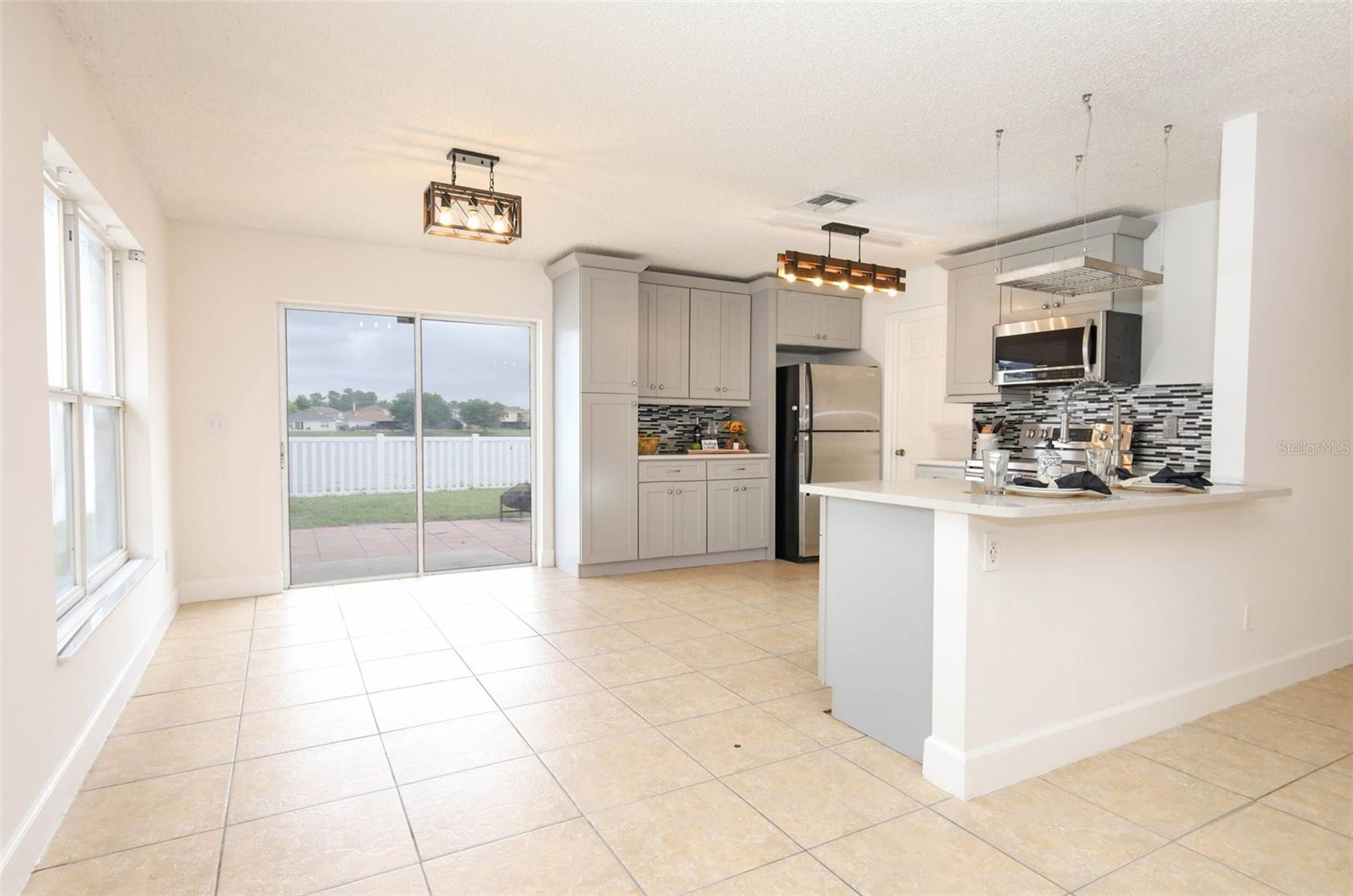 WATERFORD CHASE EAST PH 02 VILLAGE - Residential