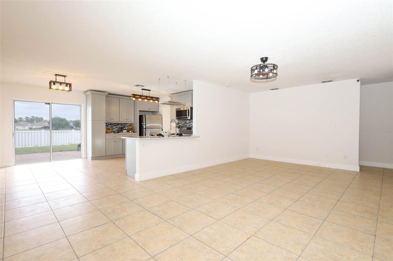 WATERFORD CHASE EAST PH 02 VILLAGE - Residential