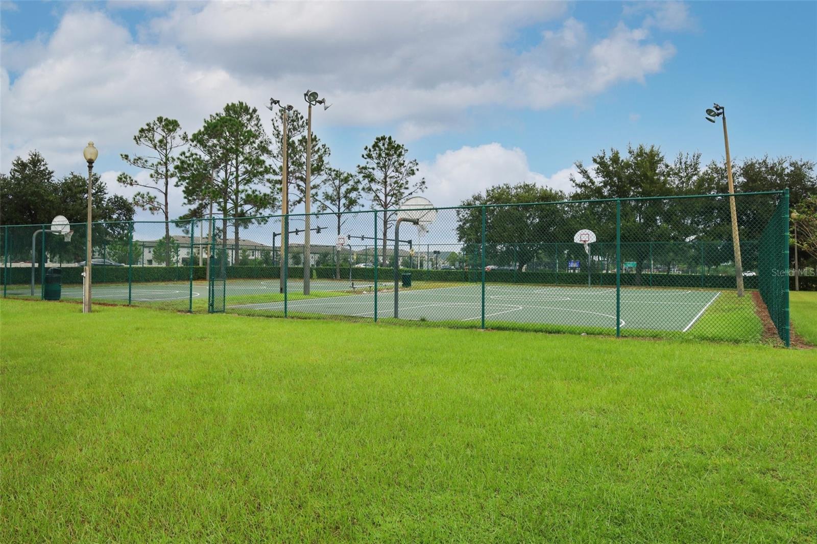 WATERFORD CHASE EAST PH 02 VILLAGE - Residential