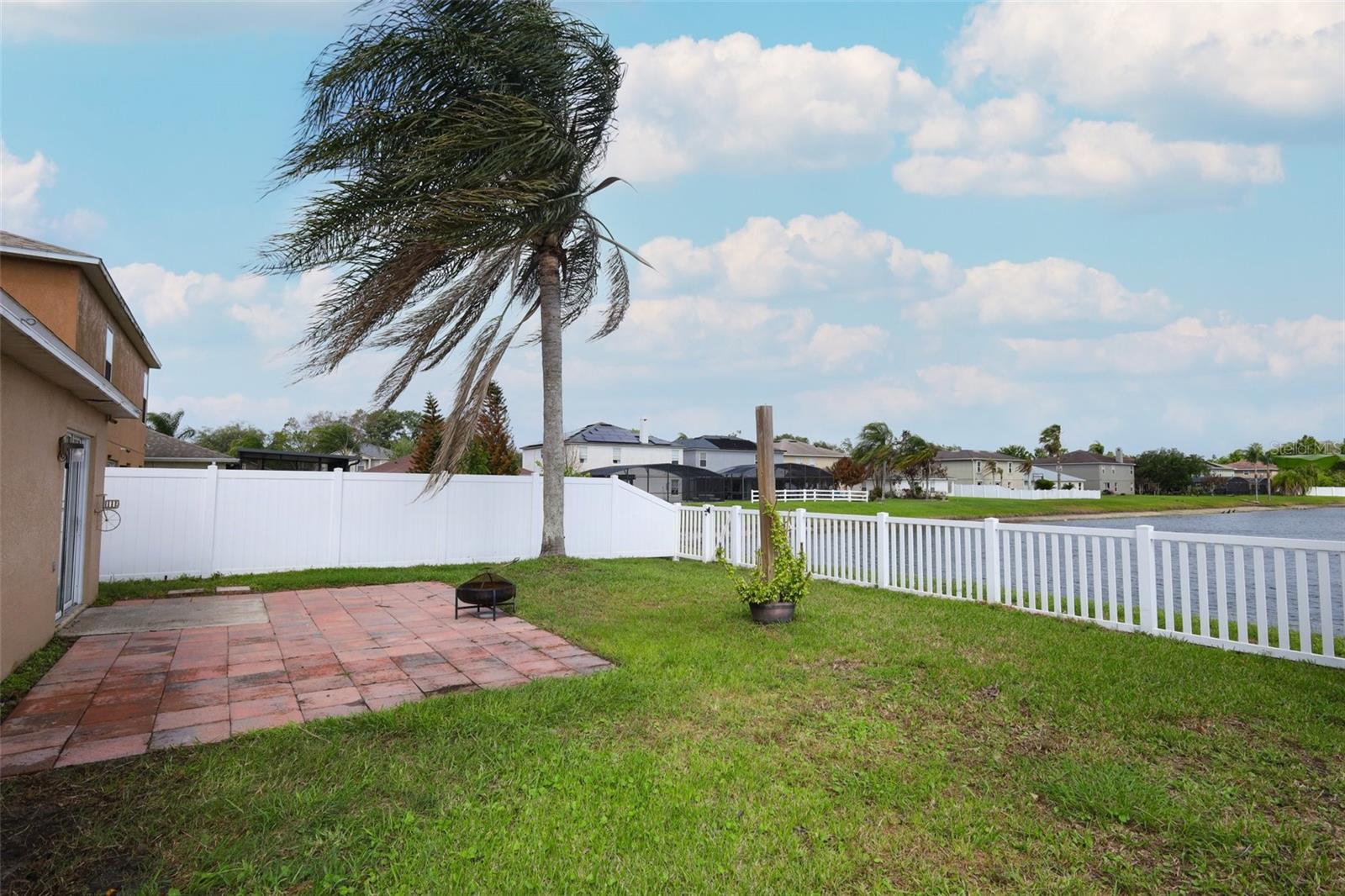 WATERFORD CHASE EAST PH 02 VILLAGE - Residential