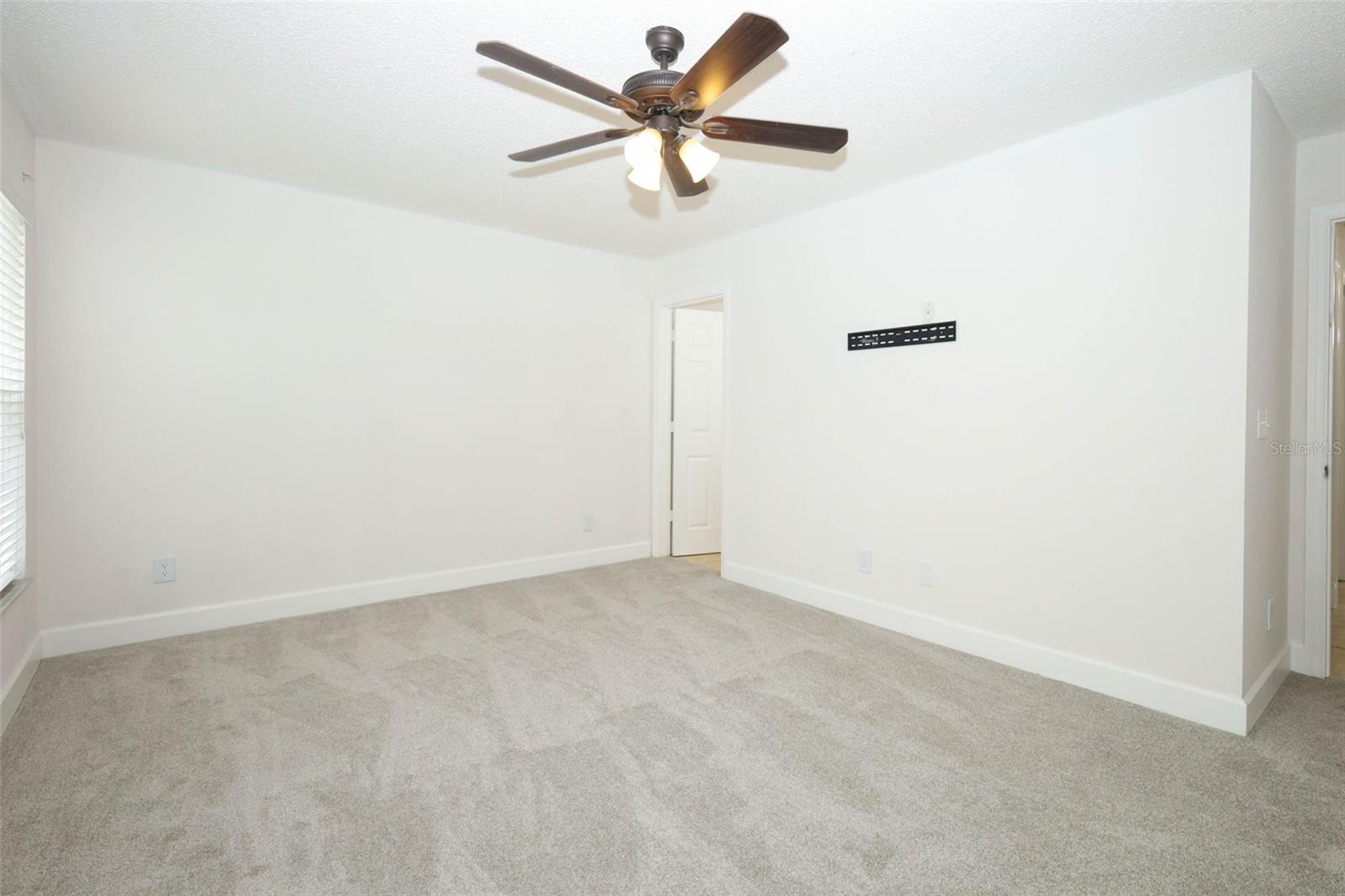 WATERFORD CHASE EAST PH 02 VILLAGE - Residential