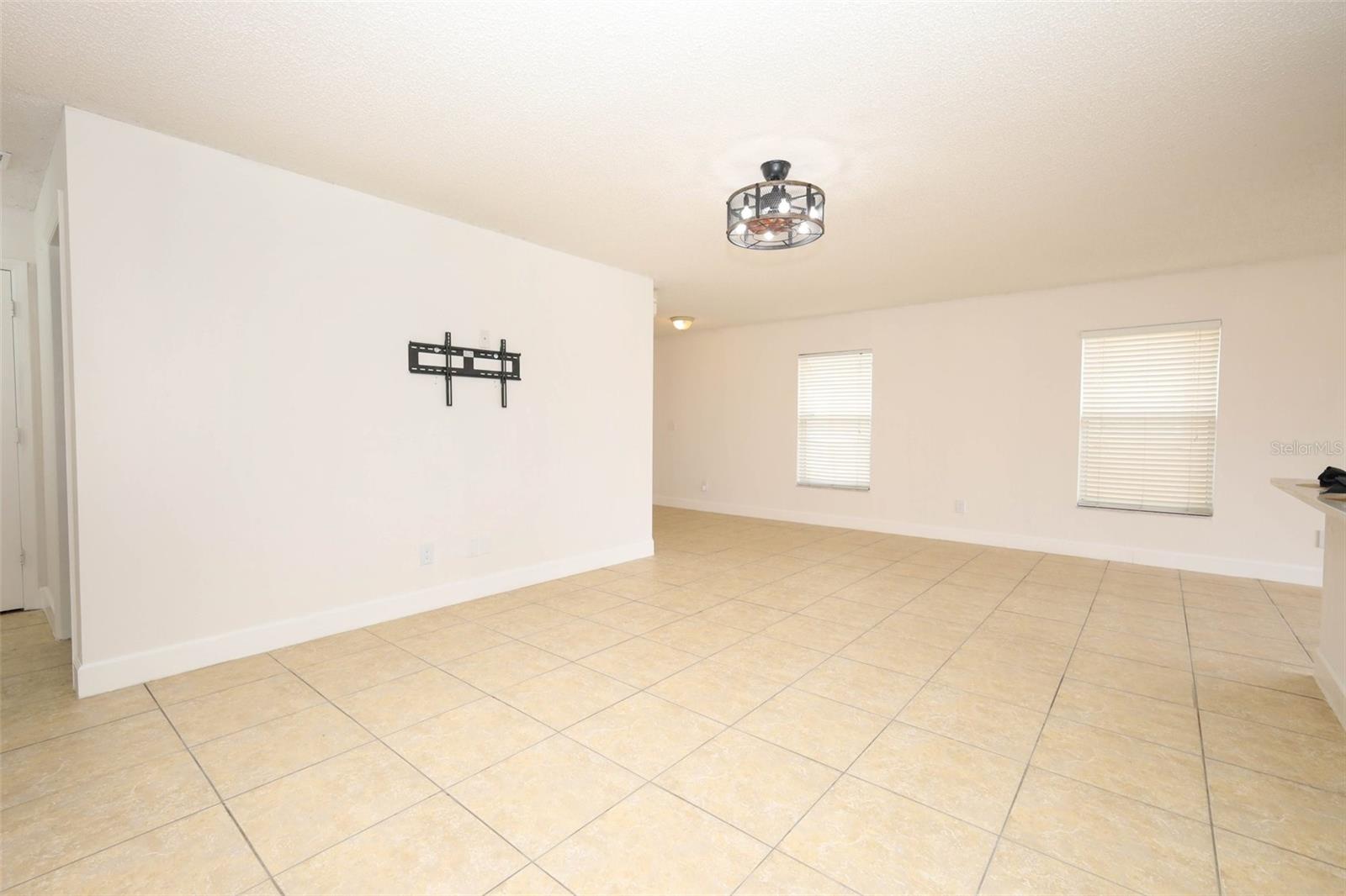 WATERFORD CHASE EAST PH 02 VILLAGE - Residential