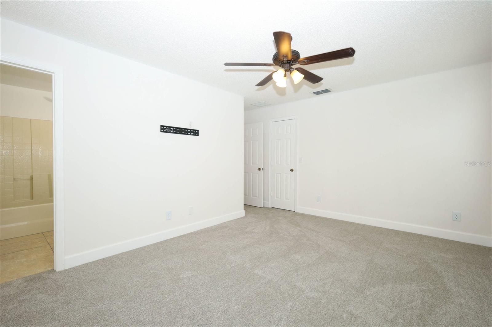 WATERFORD CHASE EAST PH 02 VILLAGE - Residential