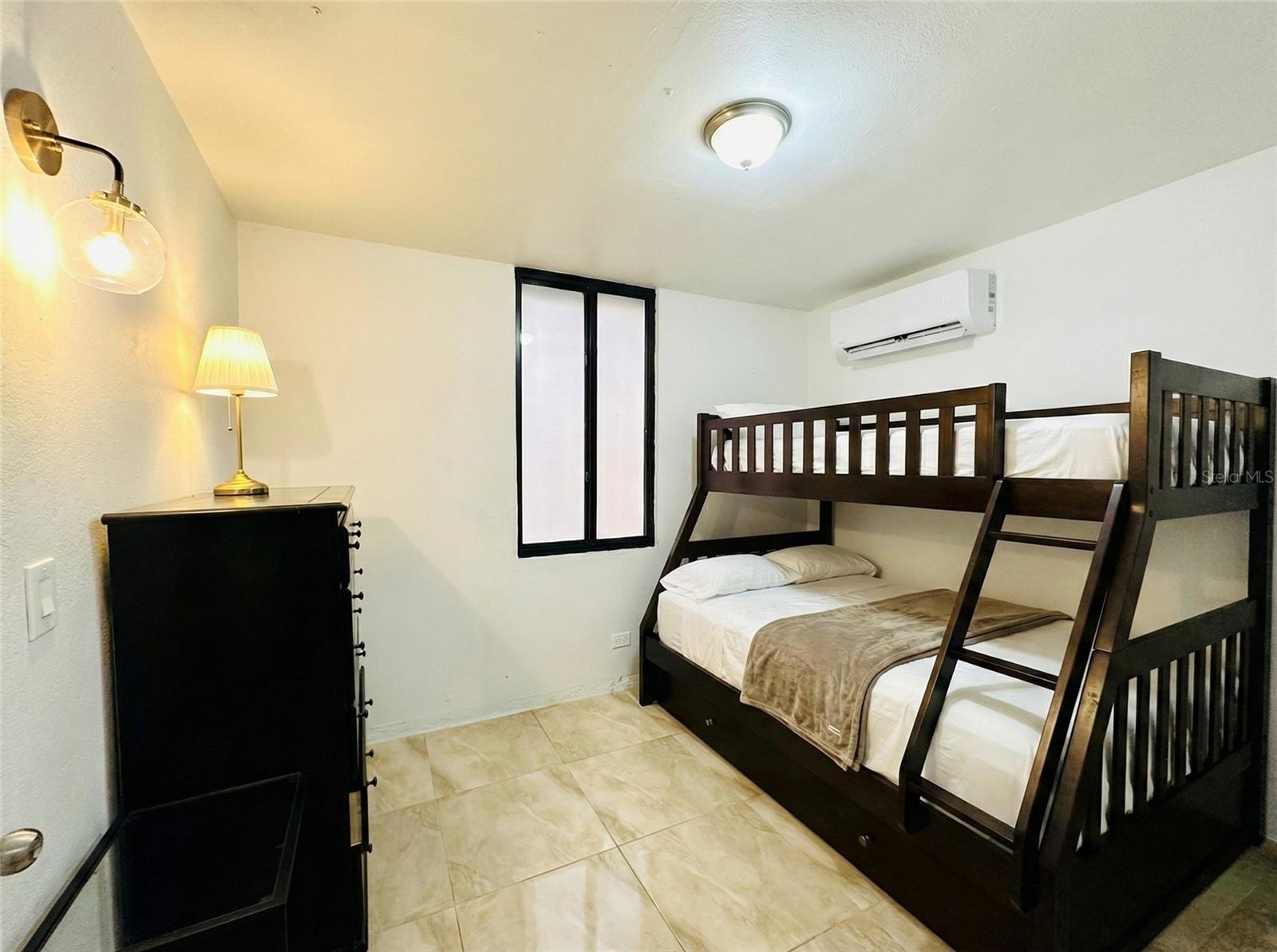 URB. COLINAS DEL YUNQUE, RIO GRANDE, PR - Residential