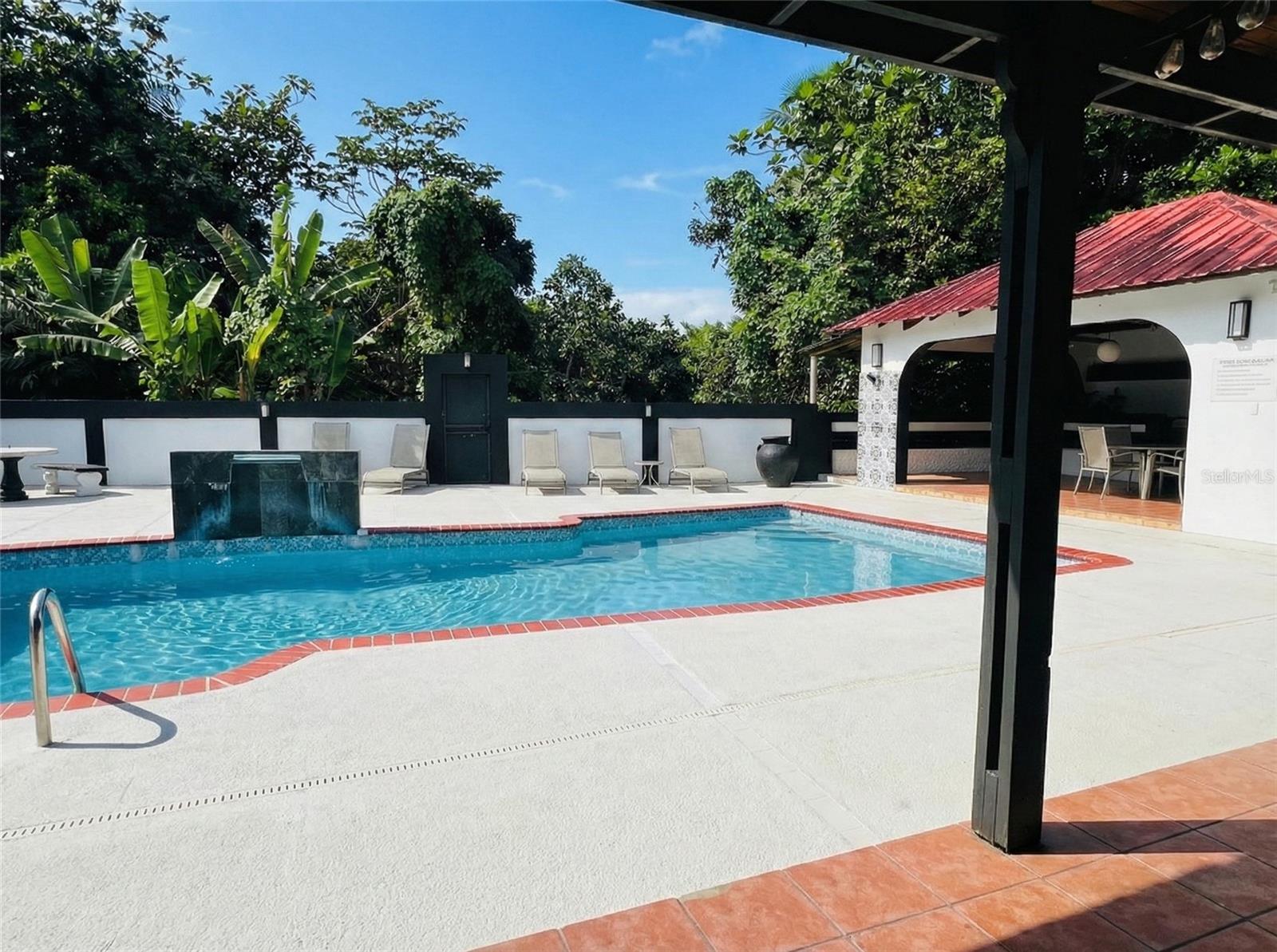 URB. COLINAS DEL YUNQUE, RIO GRANDE, PR - Residential