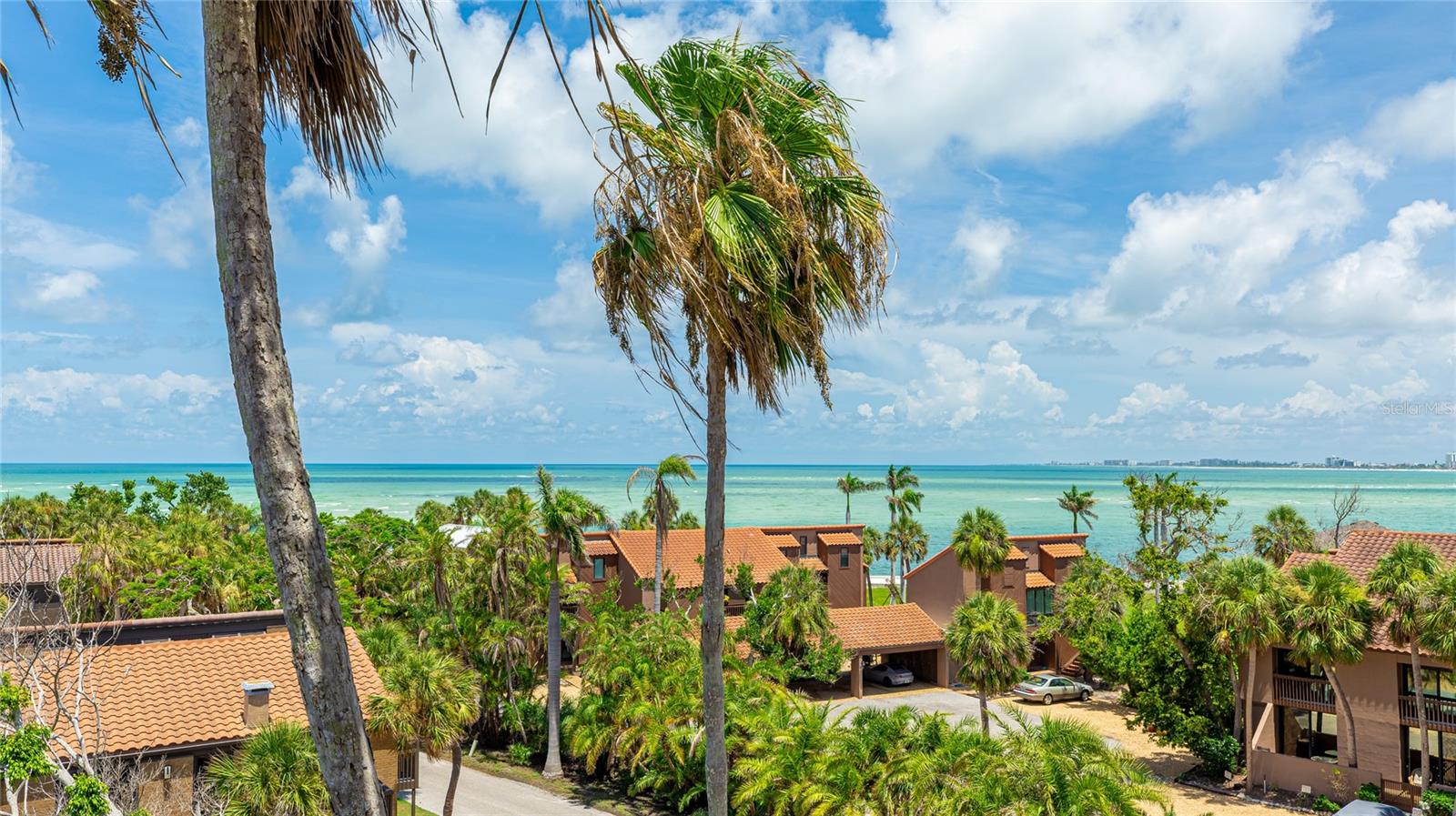 SANDY COVE - Residential Lease