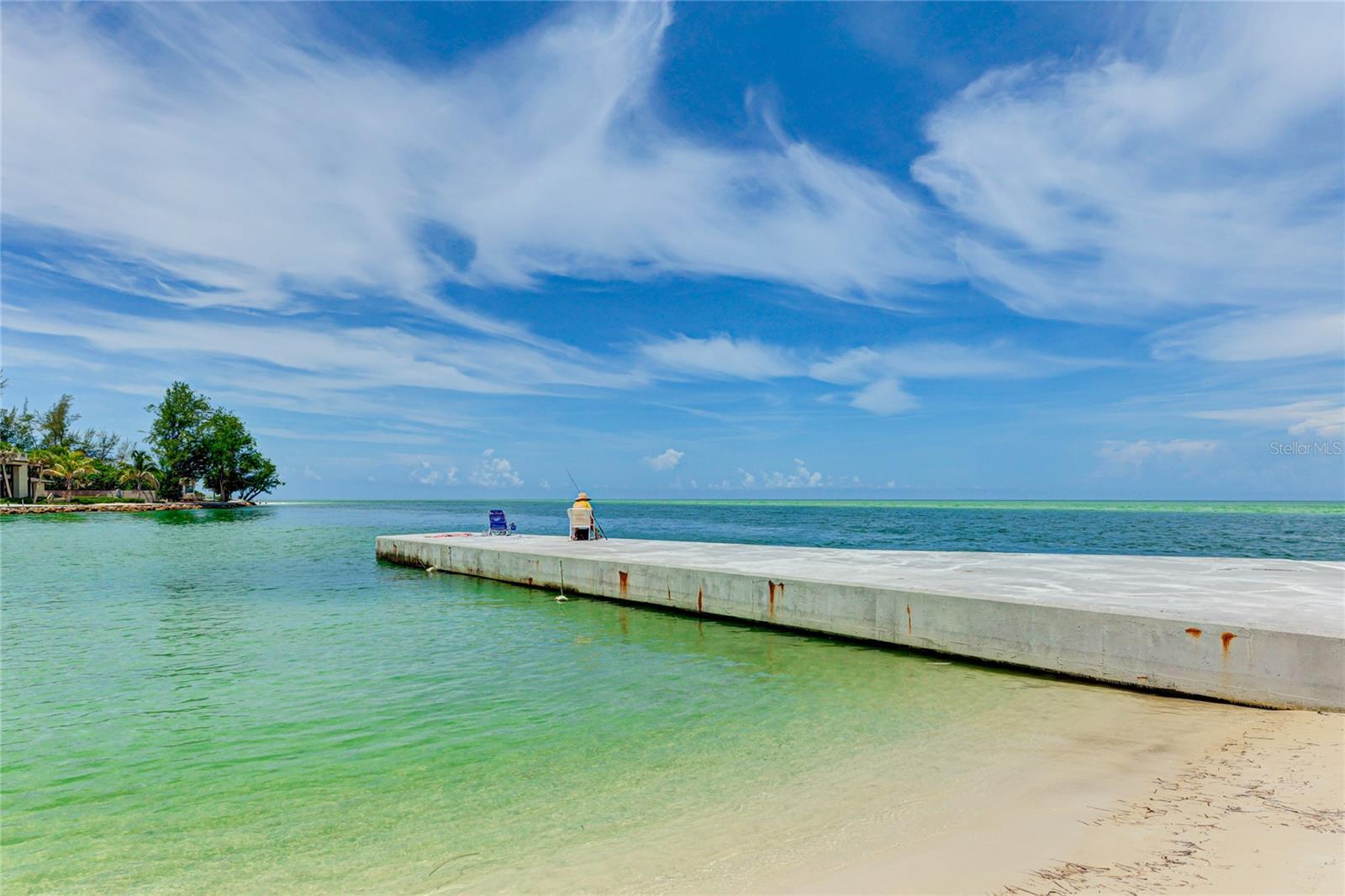 SANDY COVE - Residential Lease