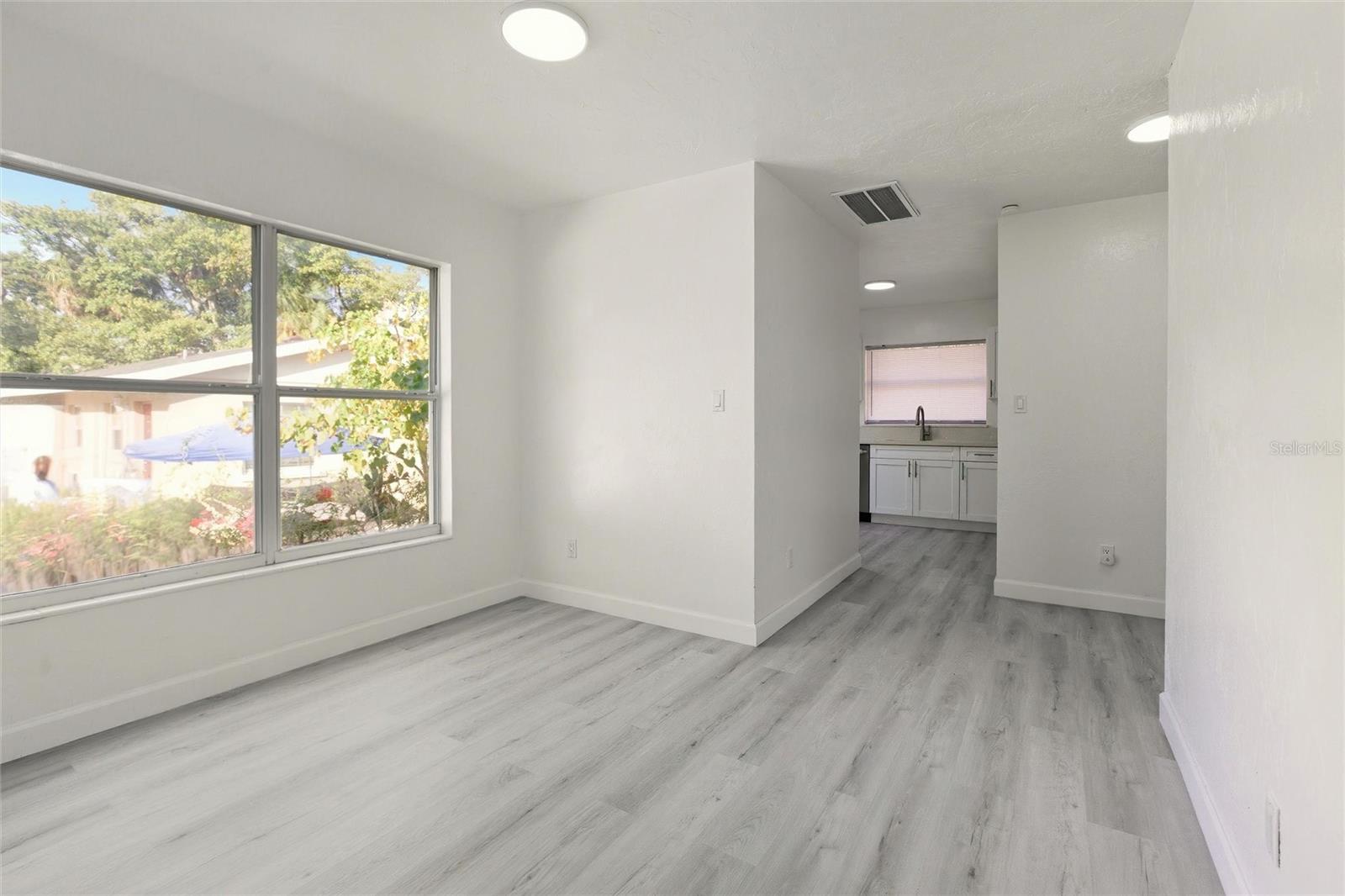 NEWTOWN HEIGHTS FIRST ADD TO - Residential Lease