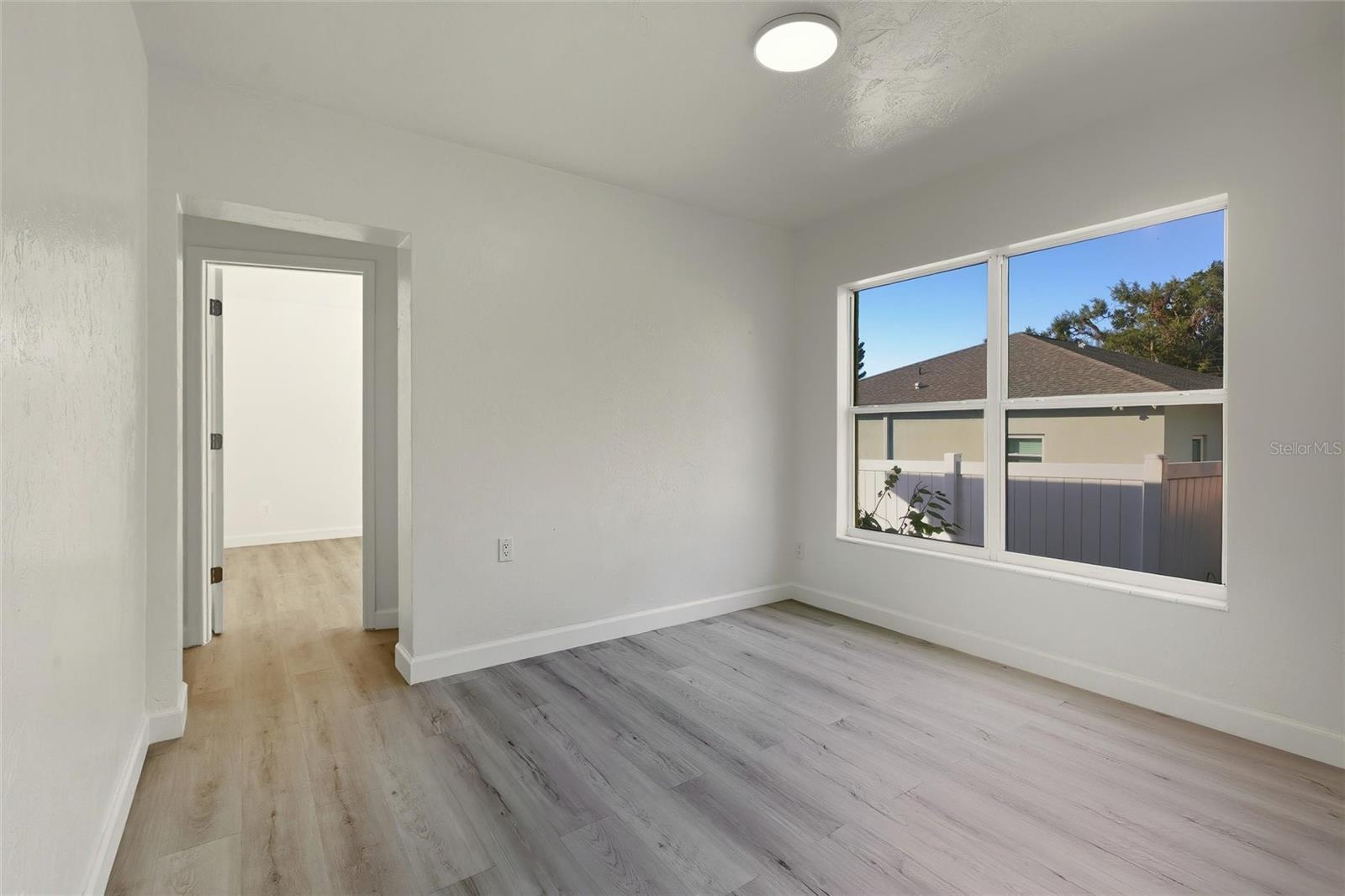 NEWTOWN HEIGHTS FIRST ADD TO - Residential Lease