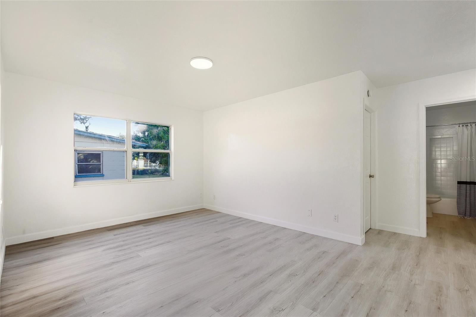 NEWTOWN HEIGHTS FIRST ADD TO - Residential Lease