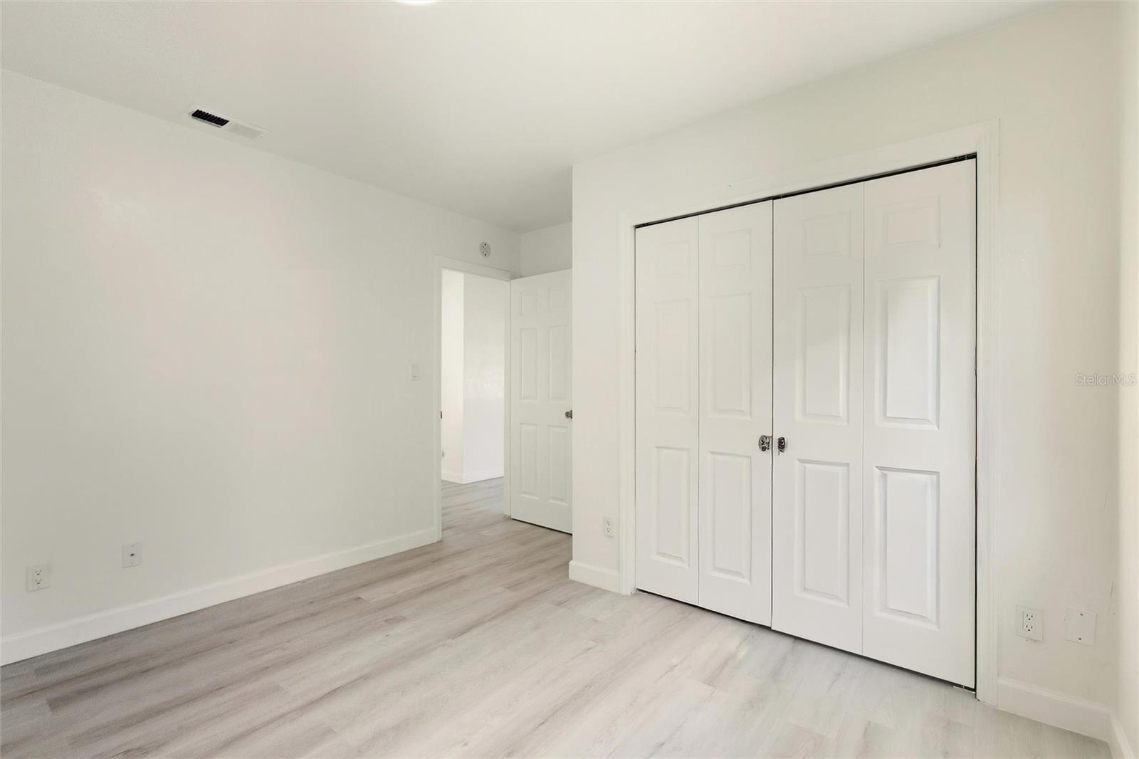 NEWTOWN HEIGHTS FIRST ADD TO - Residential Lease