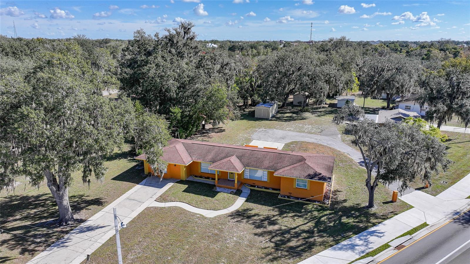 HINCKLEYS SUB - Residential