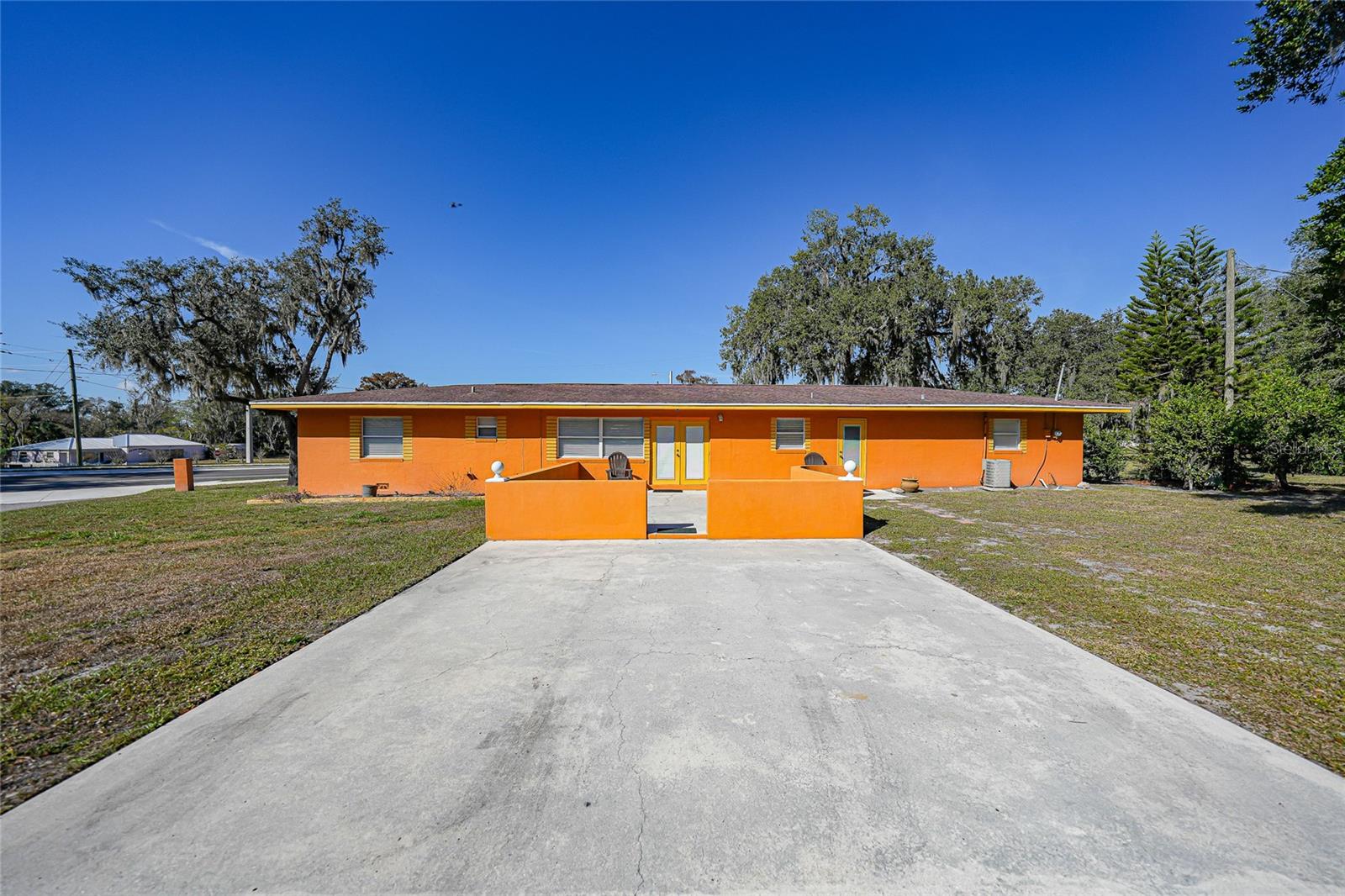 HINCKLEYS SUB - Residential