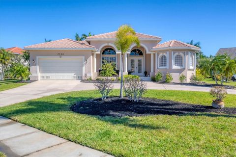 A home in PUNTA GORDA