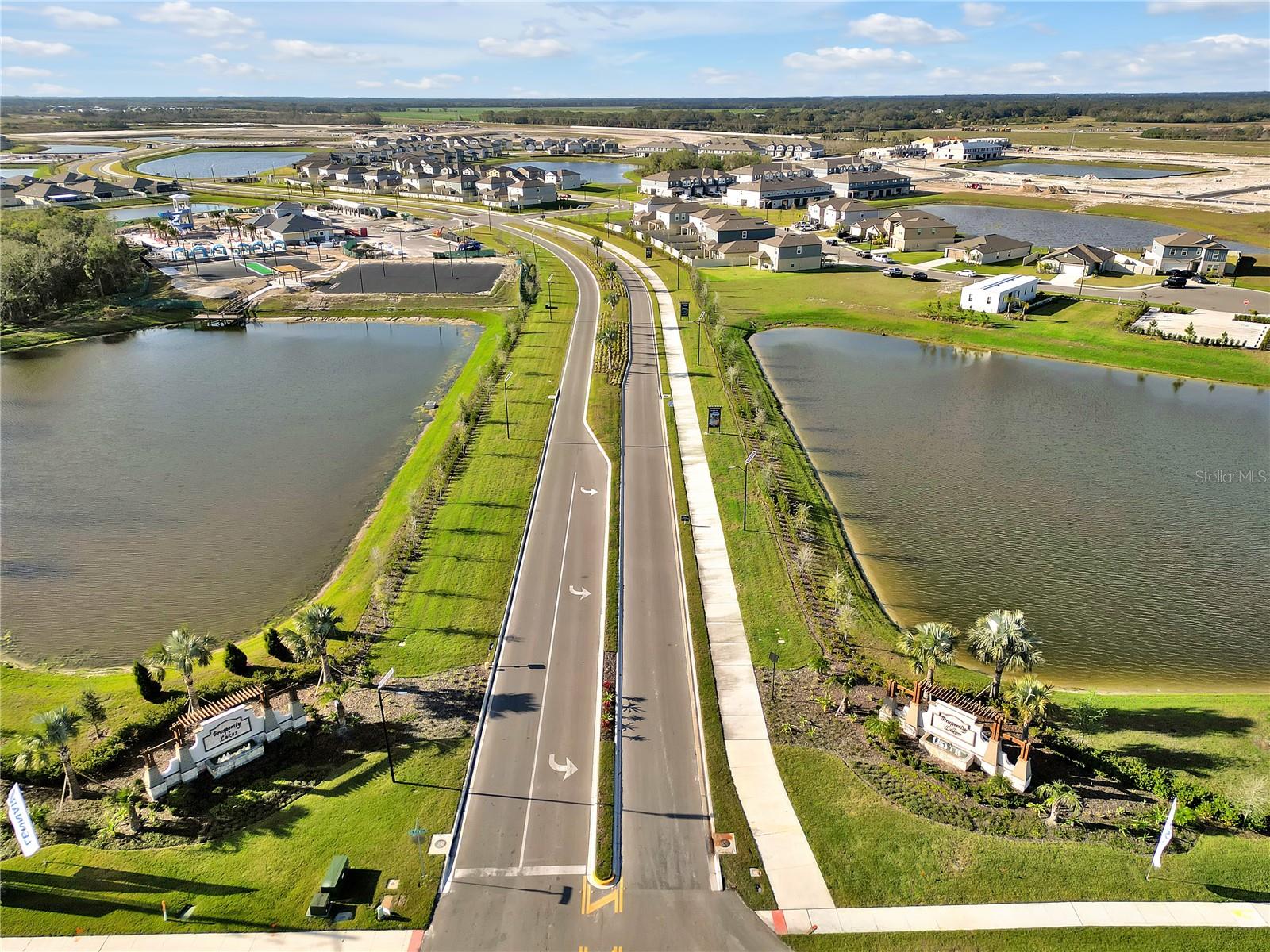 SEAIRE TOWNHOMES - Residential Lease