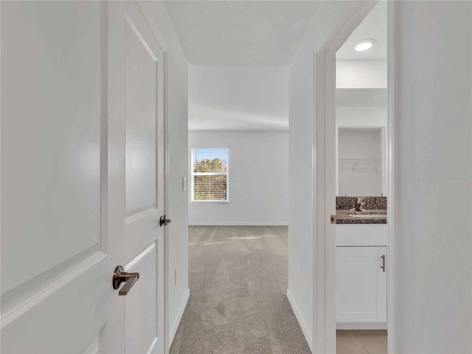 SEAIRE TOWNHOMES - Residential Lease