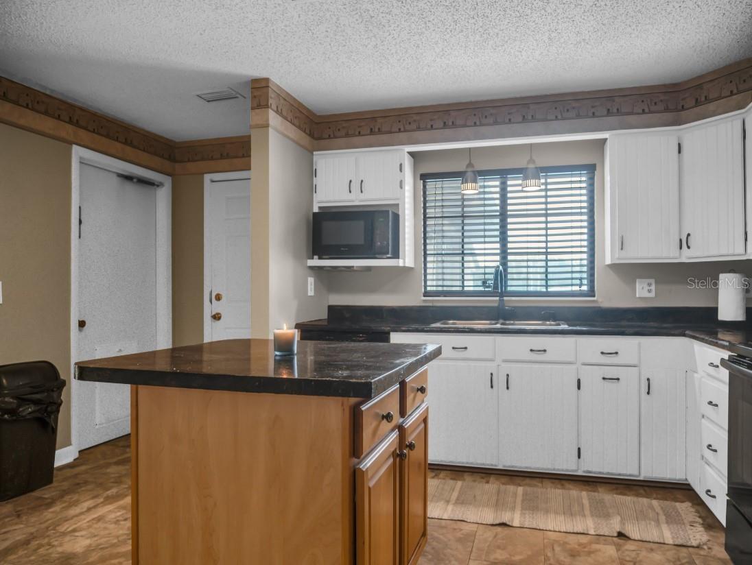 ASHLEY LAKE PLANTATION - Residential