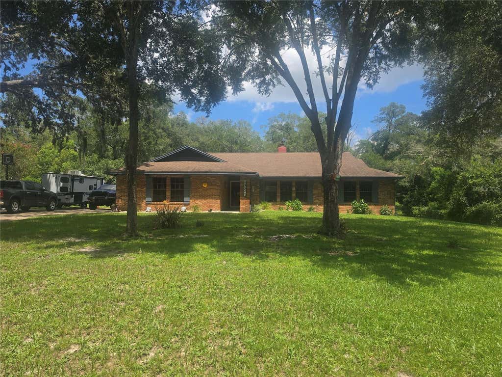 Photo of 2417 S Oak Park Drive, Deland, FL 32724 (MLS # V4950497)