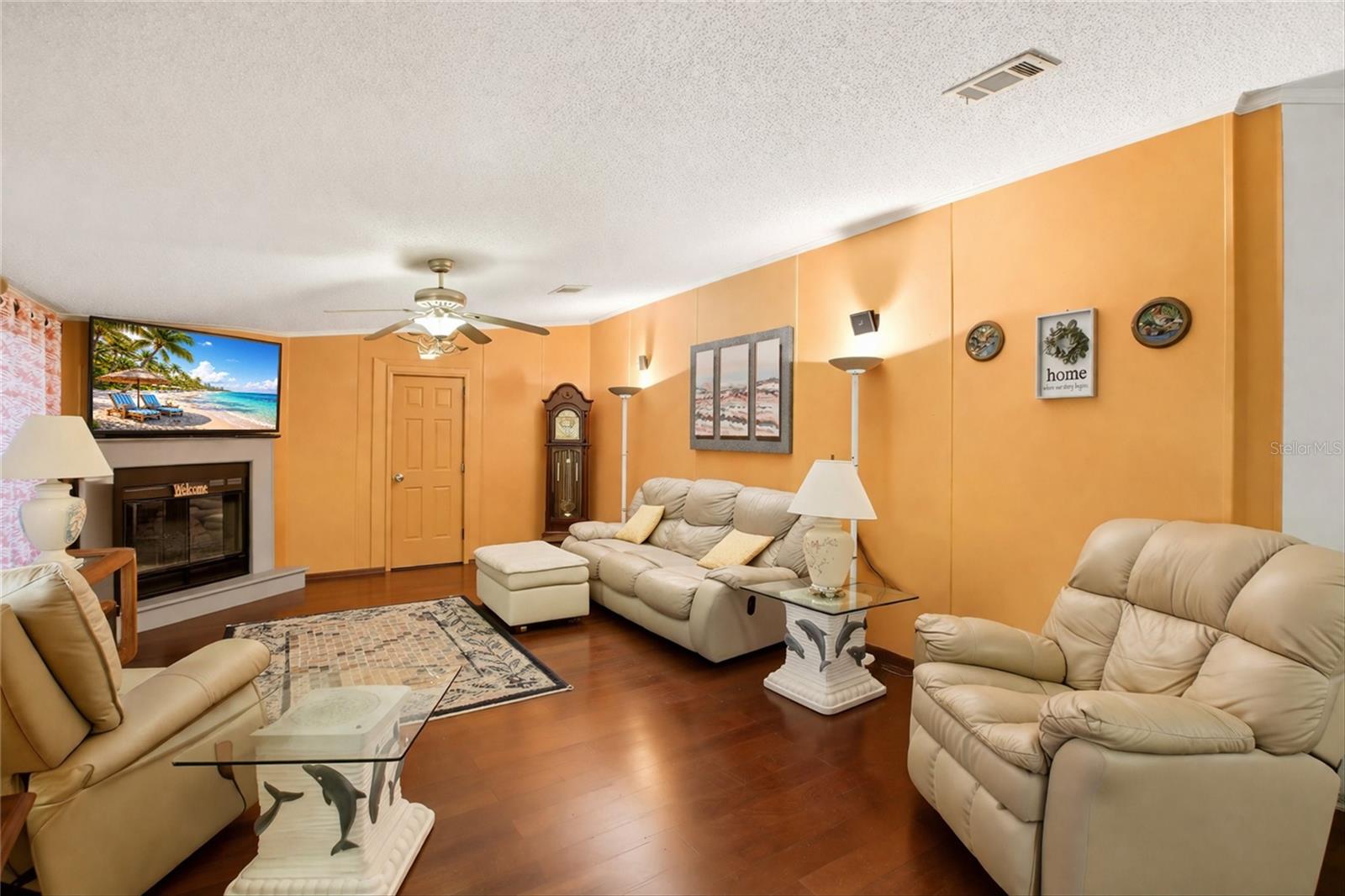 ALLIGATOR PARK COOP - Residential