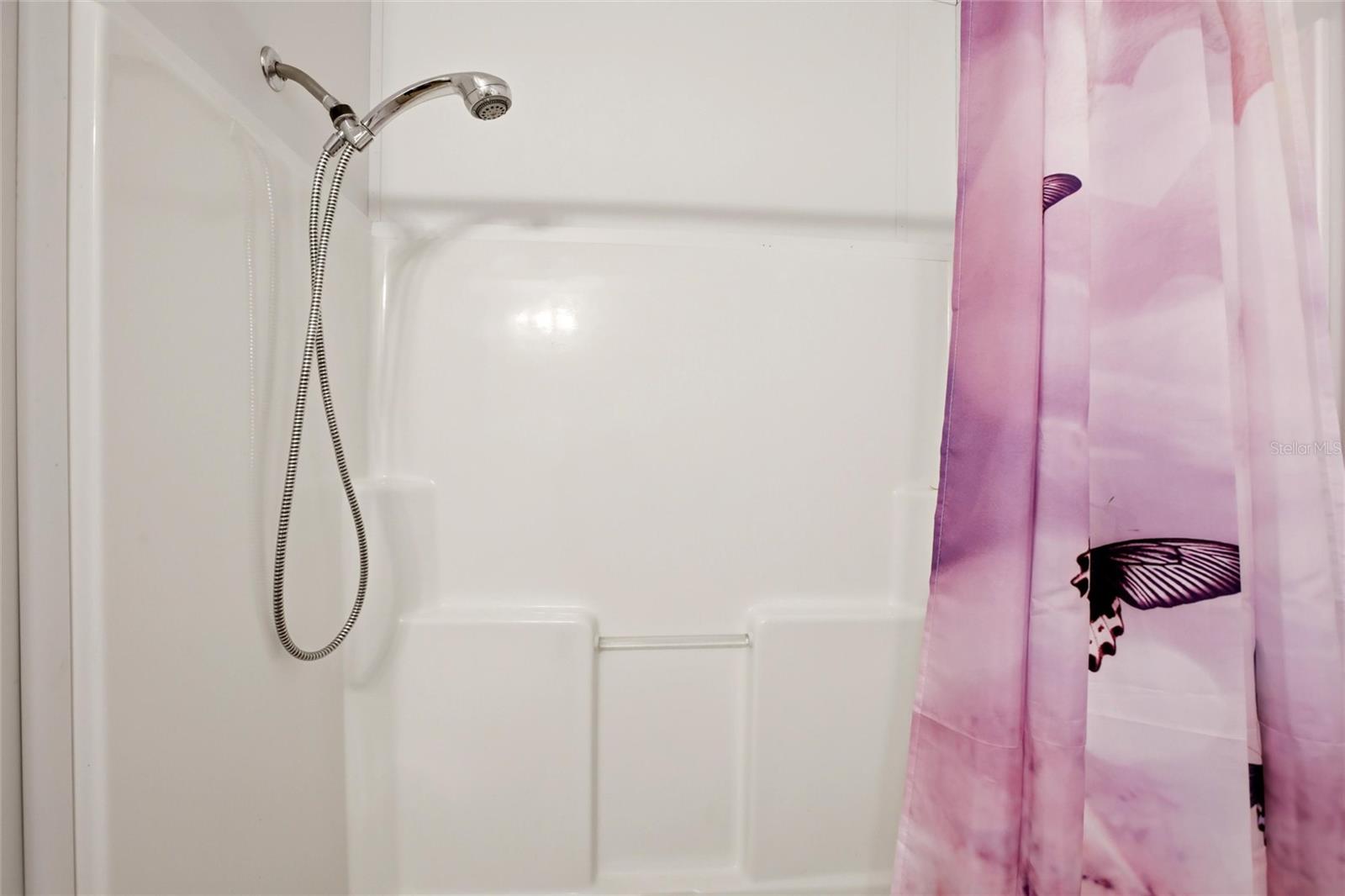 ALLIGATOR PARK COOP - Residential