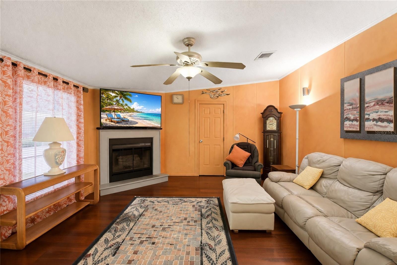 ALLIGATOR PARK COOP - Residential