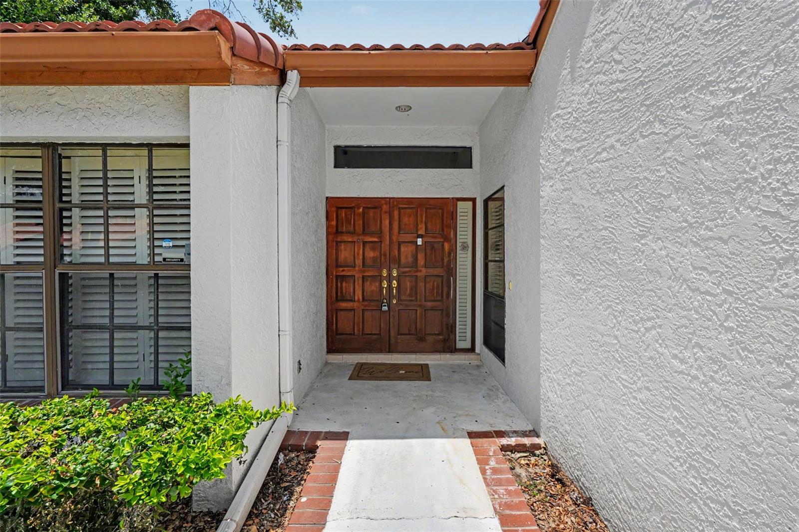 11502 ROBLES DEL RIO PLACE