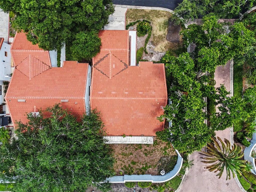 Photo of 11502 Robles Del Rio Place, Temple Terrace, FL 33617 (MLS # TB8524278)