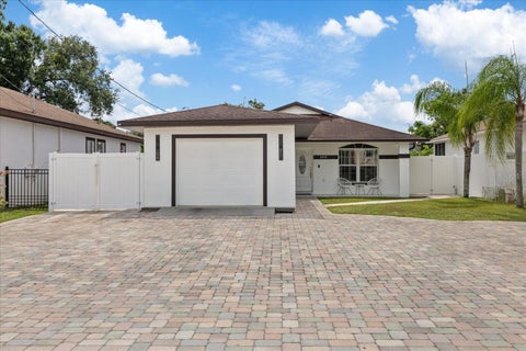 Photo of 6909 N Lois Avenue, Tampa, FL 33614 (MLS # TB8523887)