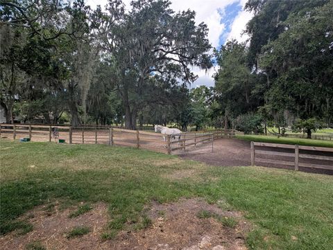 Tiny photo for 1750 SE 80th Street, Ocala, FL 34480 (MLS # OM728003)