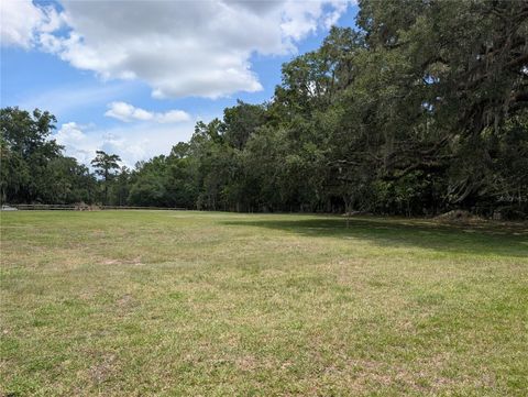 Tiny photo for 1750 SE 80th Street, Ocala, FL 34480 (MLS # OM728003)