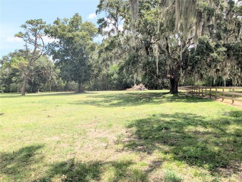 Tiny photo for 1750 SE 80th Street, Ocala, FL 34480 (MLS # OM728003)