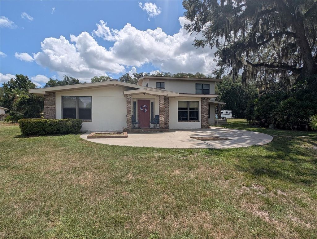 Photo of 1750 SE 80th Street, Ocala, FL 34480 (MLS # OM728003)