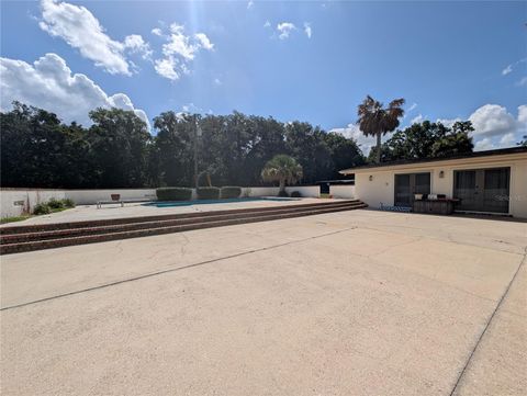 Tiny photo for 1750 SE 80th Street, Ocala, FL 34480 (MLS # OM728003)