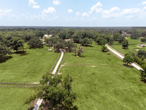 Tiny photo for 1750 SE 80th Street, Ocala, FL 34480 (MLS # OM728003)