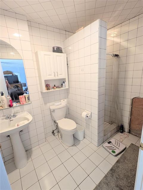 Tiny photo for 1750 SE 80th Street, Ocala, FL 34480 (MLS # OM728003)