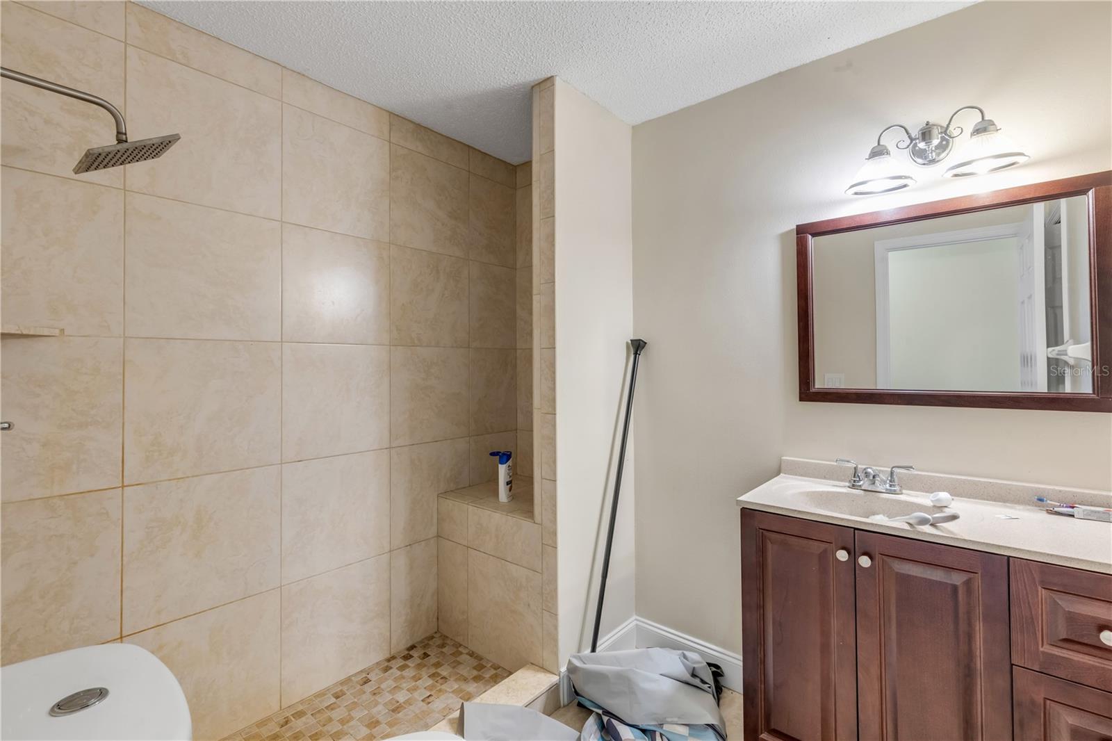 HOWE & CURRIERS ALLOTMENT #3 - Residential