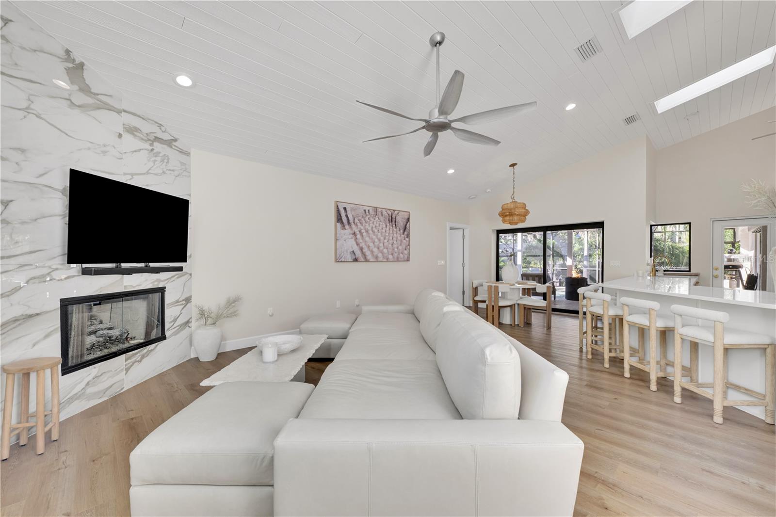 SIESTA COVE SUB - Residential