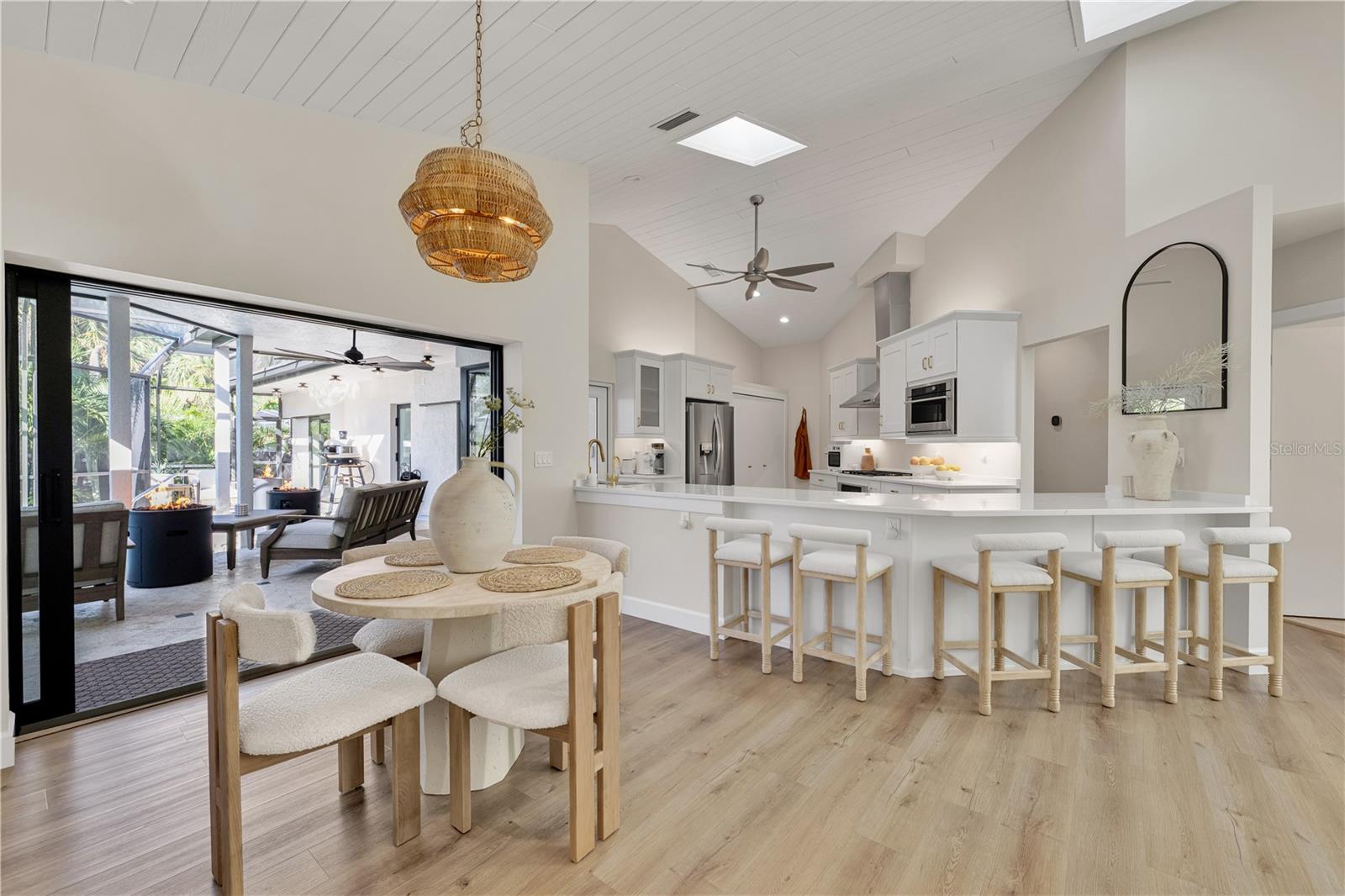 SIESTA COVE SUB - Residential