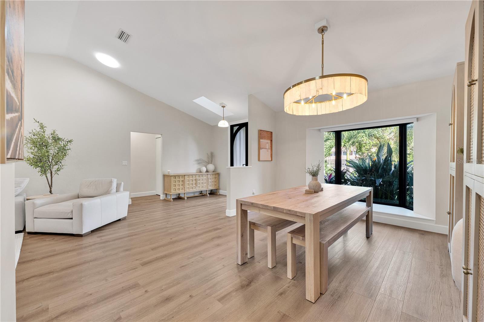 SIESTA COVE SUB - Residential